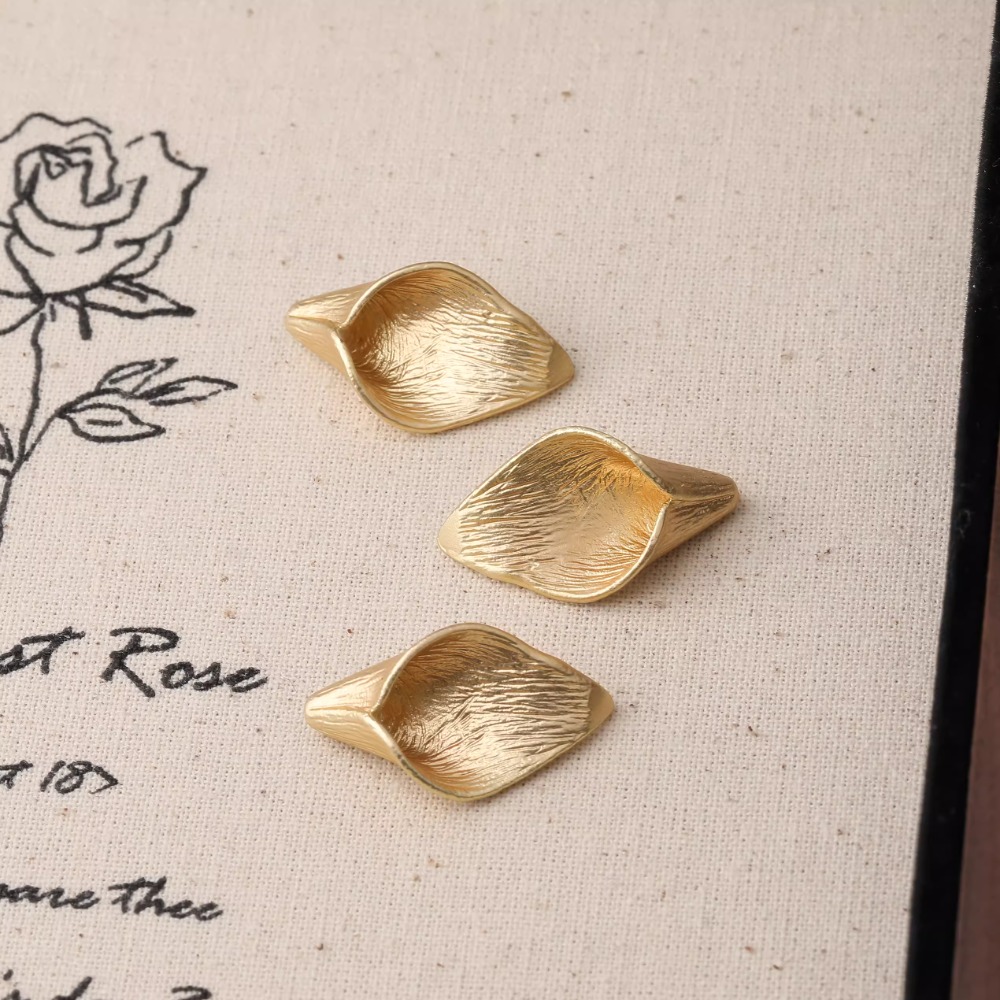 4PCS Dainty Hornกลีบดอกไม้Char - Musical Instrument Jewelry บทวิจารณ์และราคา