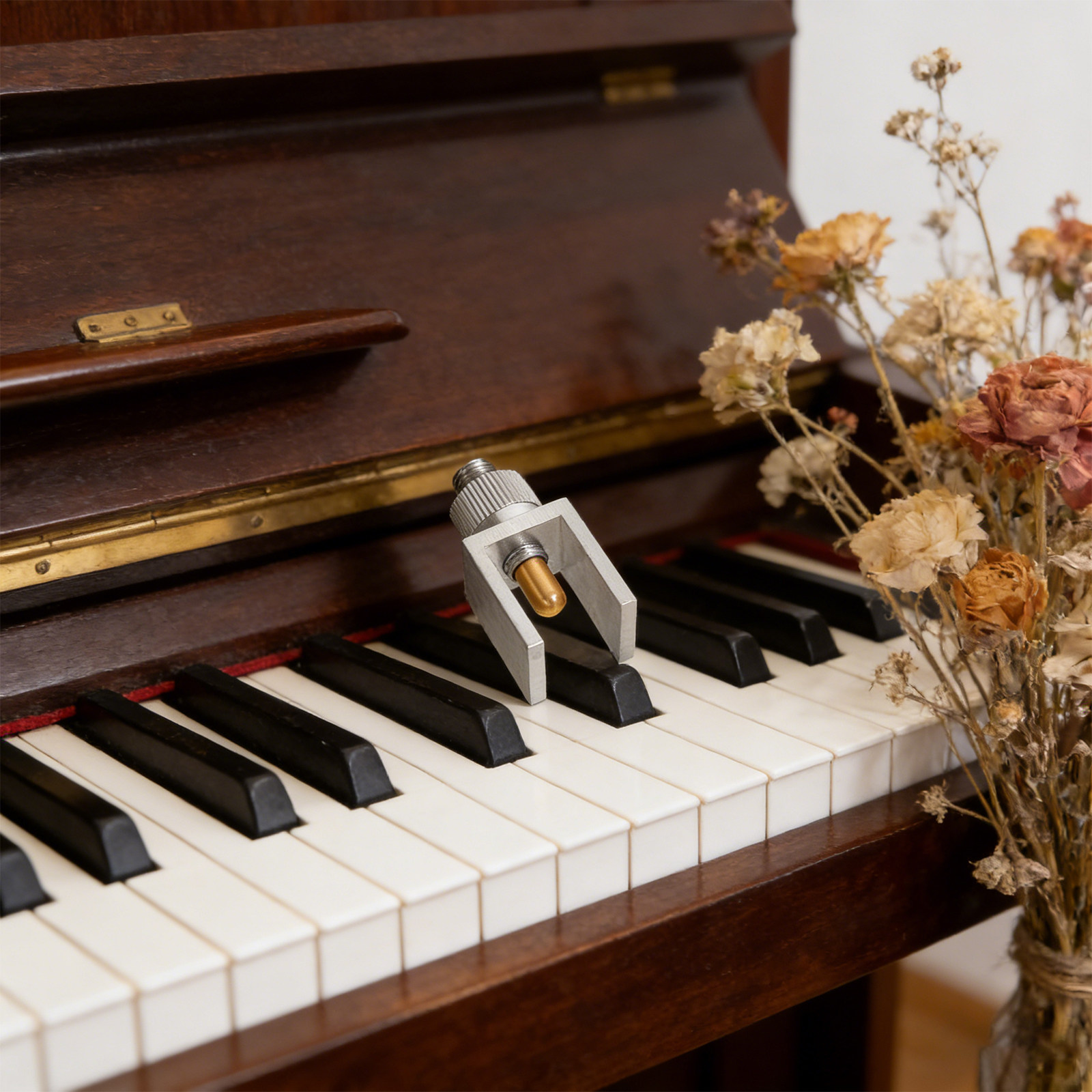 เครื่องมือปรับระดับคีย์สีดำ อุ - A Musical Instrument With Keys บทวิจารณ์และราคา